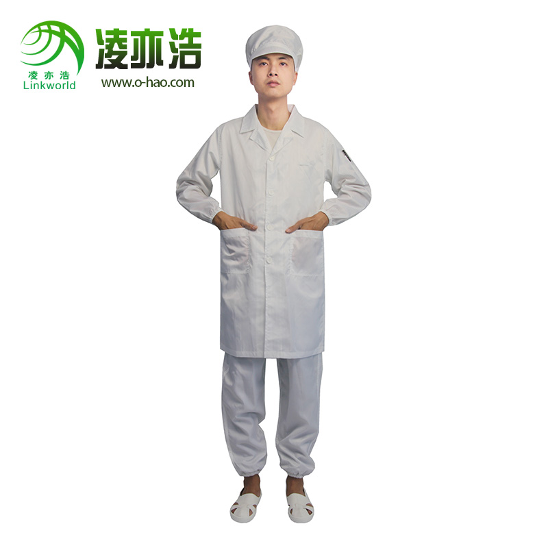 白色0.5条纹扣子大褂衣-01.jpg
